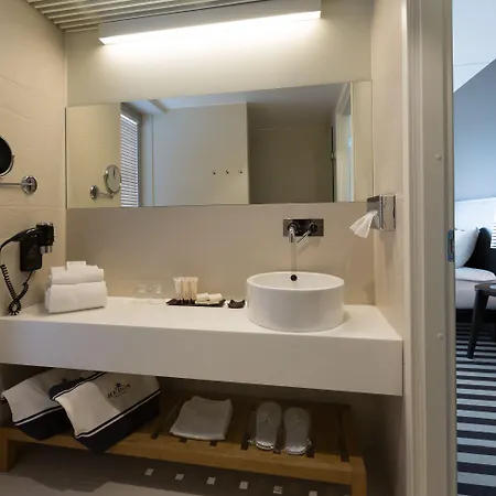 Hotel Hedon & 4*