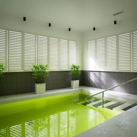 Ξενοδοχείο Hedon & 4*