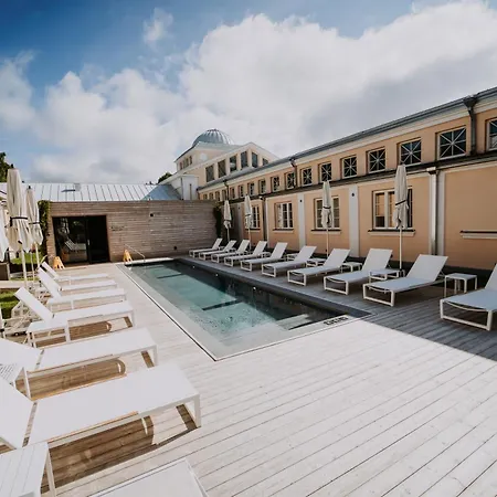 Hedon & 4* Pärnu