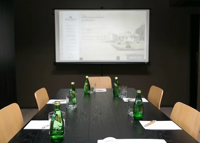 Hedon & فندق بارنو